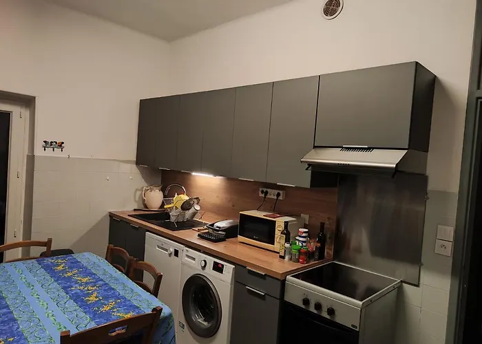Chambre Privee Place Garibaldi Kwatera prywatna